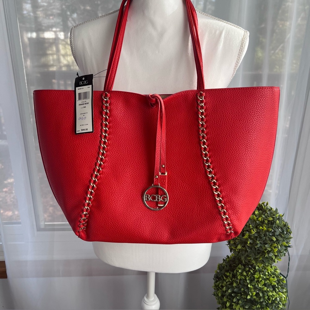 BCBG Paris Large Tote Orange and Beige Gold Chain Detail NWT - Picture 2 of 11